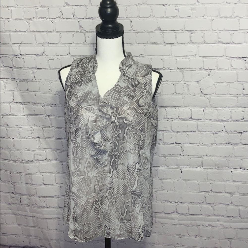 White House Black Market top size 8